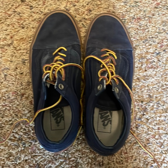 Size 6.5 vans - Picture 2 of 5